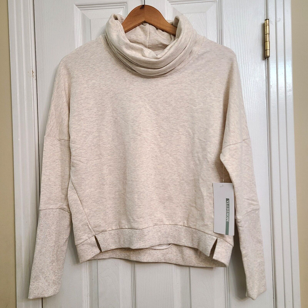 NWT Mondetta Active Womens Long Sleeve Crop Turtleneck Oatmeal Size XS